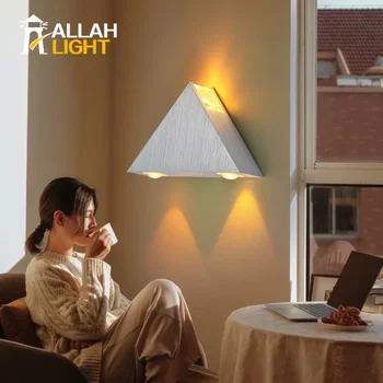 Внутреннее светодиодное освещение, алюминиевый настенный светильник треугольной формы, современная спальня рядом со светом для домашнего декора, кондиционер