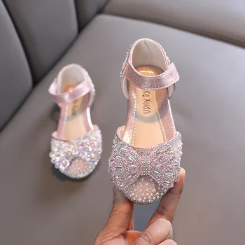 Летняя женская модная обувь принцессы с жемчугом и бриллиантами на мягкой подошве для выступлений на сцене, детские неглубокие дышащие сандалии
