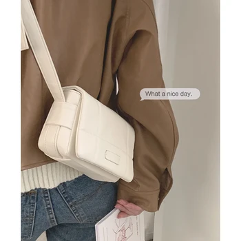 Однотонная сумка-облако из искусственной кожи 2023, новая летняя женская сумка-мессенджер с широким плечевым ремнем, повседневная универсальная модная сумка через плечо