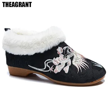 Роскошная Китайская винтажная обувь, женские зимние меховые тапочки с вышивкой, Элегантные повседневные туфли на танкетке, женские туфли-лодочки с цветочным рисунком WHH3023